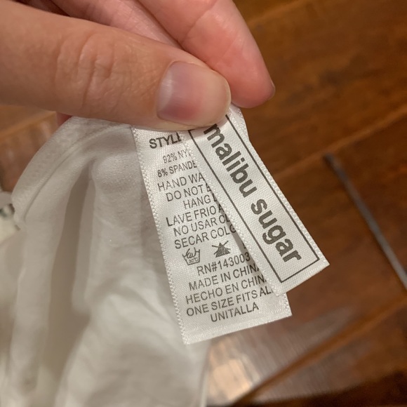 Cage Front Crop Top - Picture 4 of 4